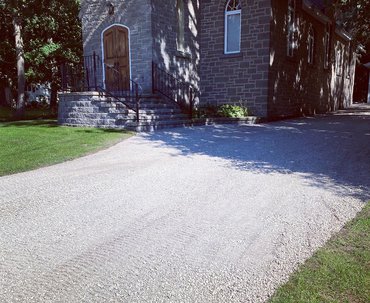 gravel-driveway.JPG